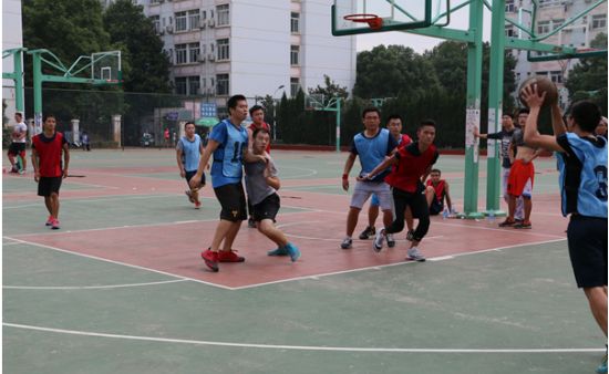 十大买球平台排行榜研一研二篮球对抗赛成功举办