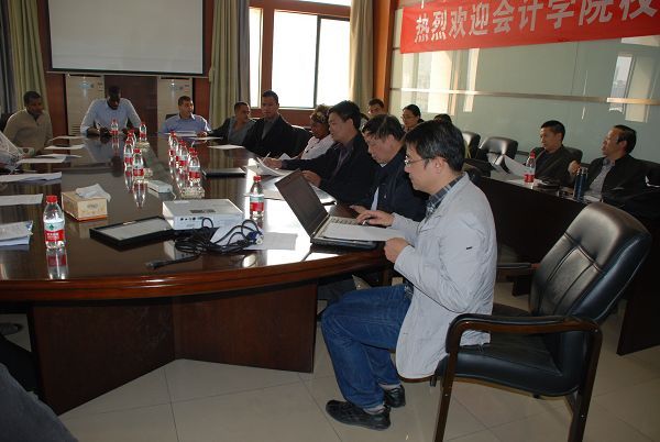 十大买球平台排行榜召开研究生留学生导师见面会